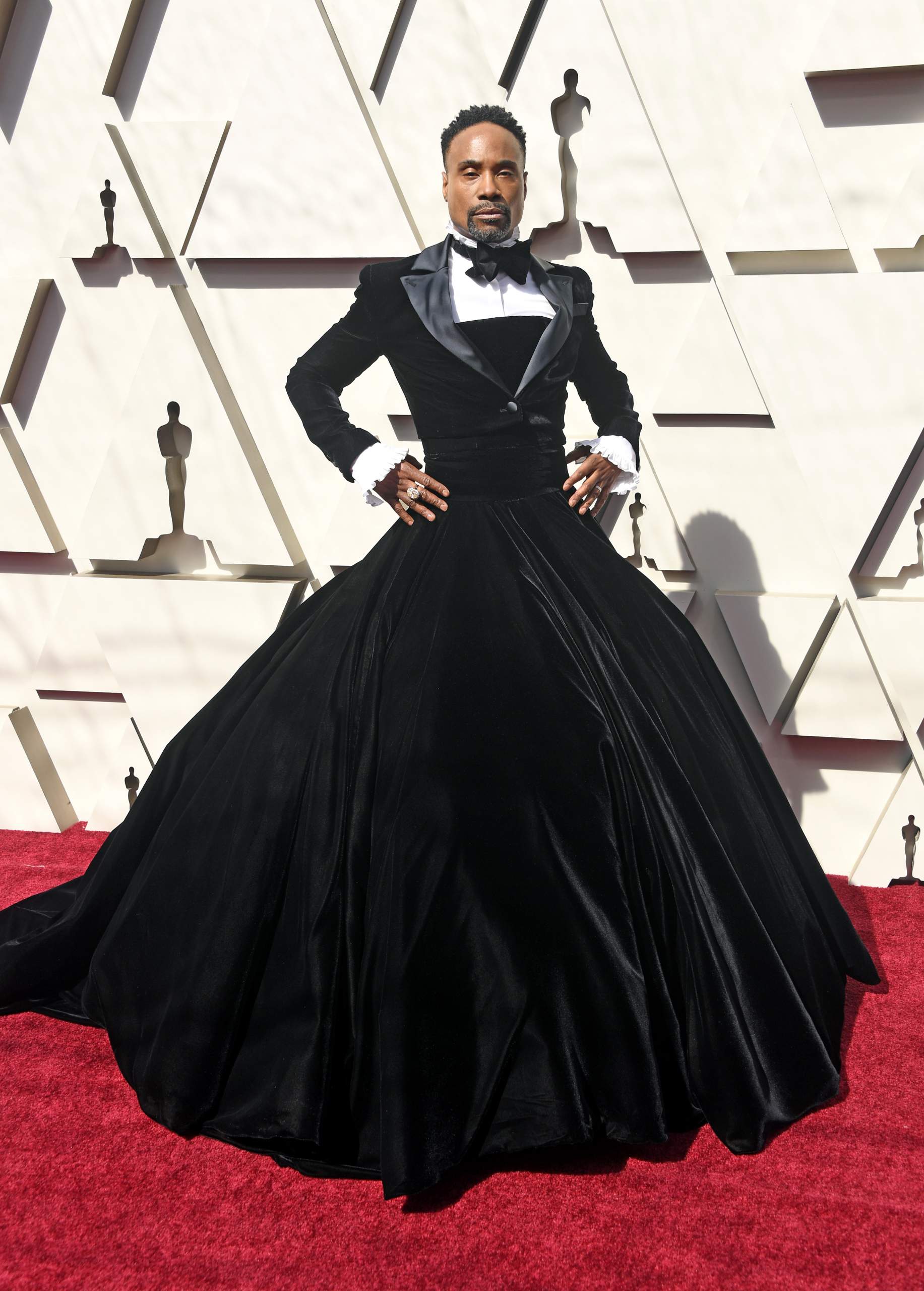 Outrageous Oscars Red Carpet Outfits ...